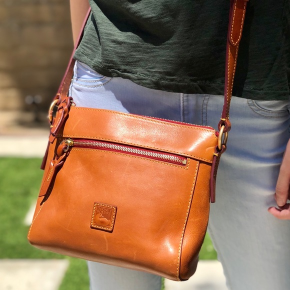 dooney and bourke allison crossbody